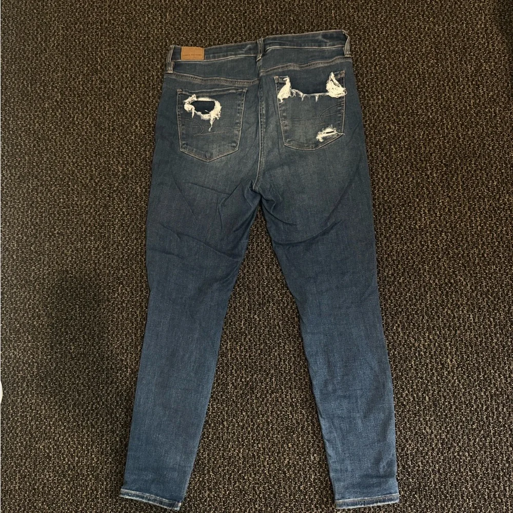 Distressed America Eagle Blue Jeans - Picture 3 of 4